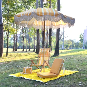 CHINEE High-End Hospitality Wooden Parasol Scalloped Canopy with Tassels for Boutique Hotel & Outdoor Wedding Venue
