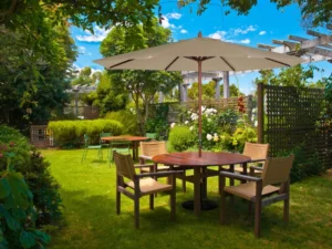 3m Waterproof Central Pole Umbrella with Hand Push Mechanism, Wooden Frame, 48mm Pole Diameter for Outdoor Hotel Use
