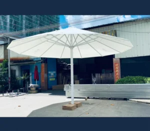 6*6m 7*7m Large Umbrellas with LED Lights for Cafes and Gardens