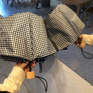 Black and White Checkered Vinyl Sun Umbrella with UV Protection and Maple Handle