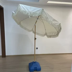 Custom 6.5ft Windproof Fiberglass Tassel Beach Umbrella Parasol With 11cm Tassels