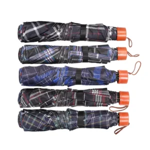 Customized Personal Rain Umbrella Windproof Portable 8K Three-Fold Umbrella