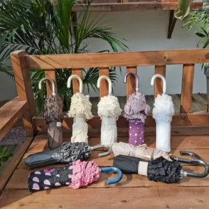 Manual Open Woman Fashion Ladies Elegant Hook Curved Handle 3 Folding Sun Rain Umbrella With Lace Edge Piping Full Over Printing