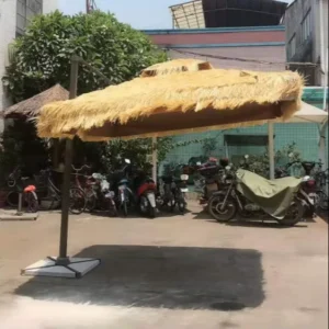 Outdoor Straw Roman Thatch Beach Umbrella