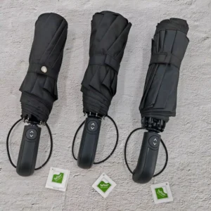 Portable Classic Travel Umbrella Fully-Automatic Three-Folding Windproof Water-Repellent Custom Logo Black Metal Shaft 104cm