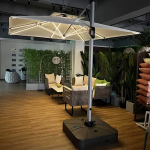 Restaurant Furniture Glamping Custom Luxury Patio Garden Umbrella Outdoor Parasols Led Light Cantilever Patio Umbrella and Base