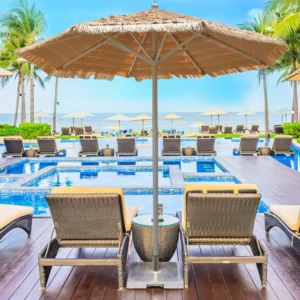 Straw Beach Garden Patio Umbrella with Tassels