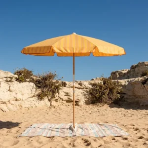 Summer Mediterranean Luxury Resort Large Heavy Duty Wooden Pole UV 50+ Canvas Market Beach Umbrella For Patio Cafe And Beach Club