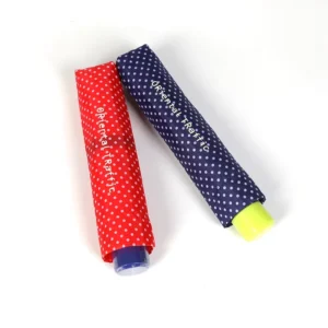 Super Mini Modern Manual Three-folding Pocket Umbrella Aluminium Frame 190T Pongee Fabric 90cm Open Diameter Light