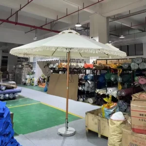 Wind-Resistant Aluminum Center-Pole Umbrella 38 mm/48 mm for Pool, Beach, and Garden with Tassels