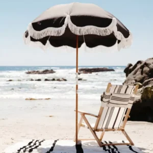 Wood Pole Beach Umbrella with Tassels Fiberglass Garden Umbrella for Hospital Warehouse Living Room Use
